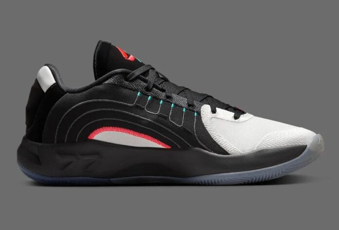 Пак кроссовок Луки Дончича Air Jordan «Bloodline» в стилистике «Чикаго Буллз»