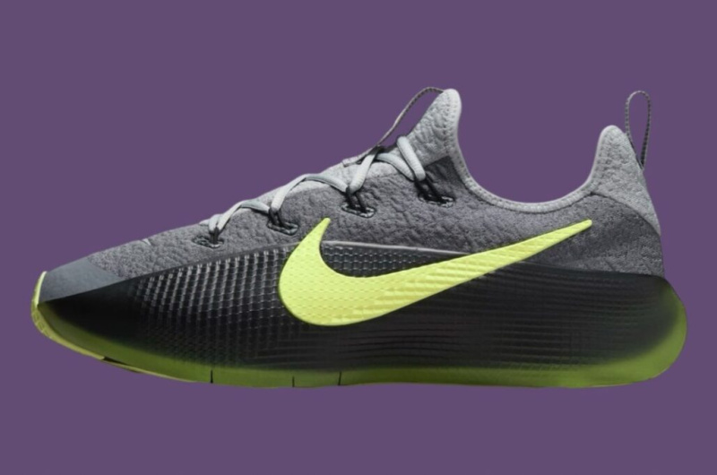 Nike LeBron TR 1 вышли в расцветке «Smoke Grey/Volt»