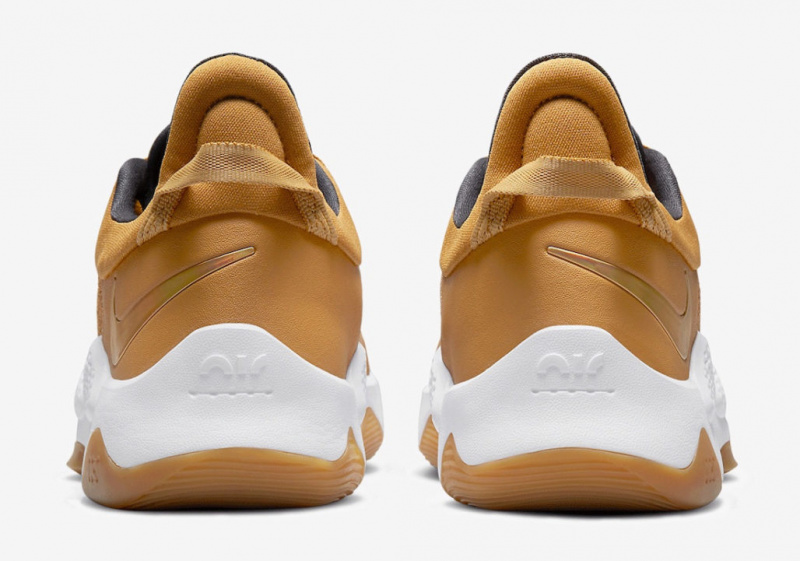 Новая золотистая версия кроссовок Пола Джорджа Nike PG 5 «Beige Gold»