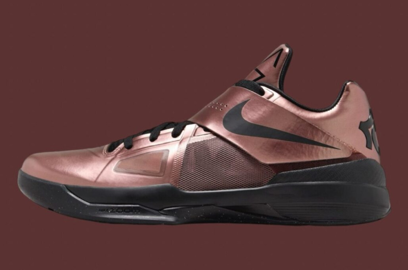 Nike KD 4 вернутся в расцветке «Christmas»