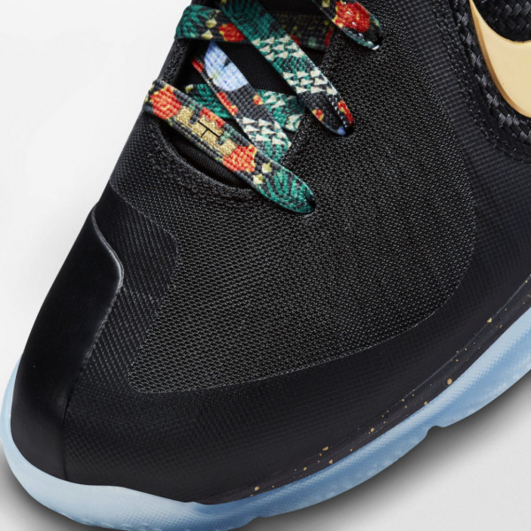 Nike LeBron 9 получат расцветку «Watch The Throne»