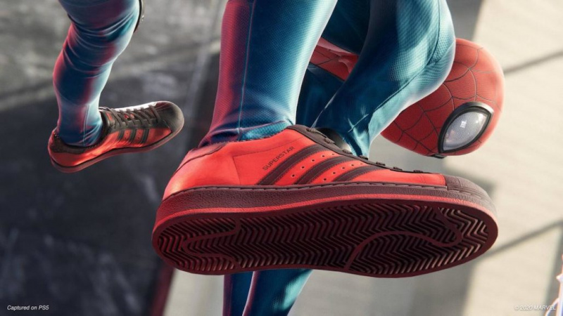Детали уникальной коллаборации Marvel x PlayStation x adidas Superstar