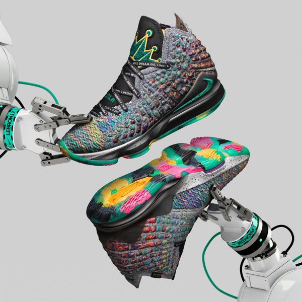 Новая расцветка Nike LeBron 17 будет посвящена открытой им школы в Акроне