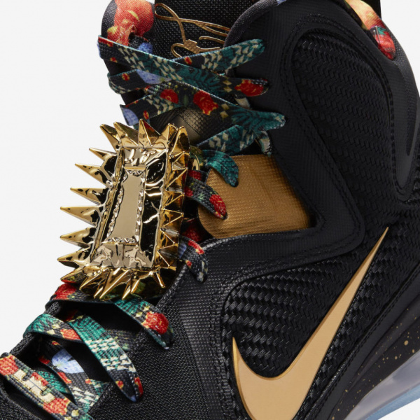Nike LeBron 9 получат расцветку «Watch The Throne»