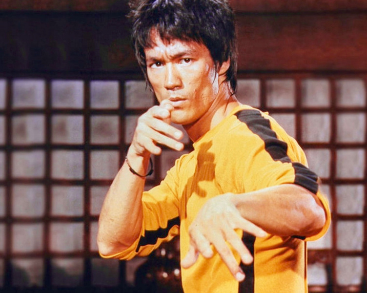 Официальные фото Nike Kobe 5 Protro “Bruce Lee”, вдохновленные комбинезоном Брюса Ли