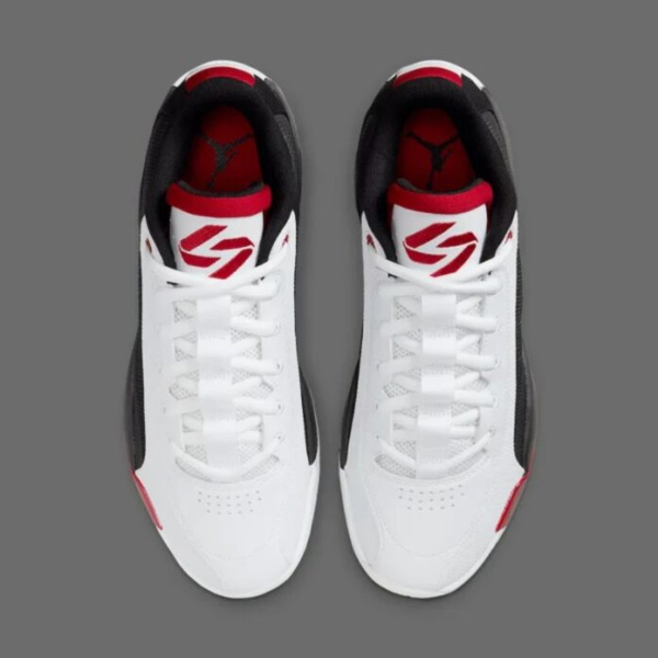 Пак кроссовок Луки Дончича Air Jordan «Bloodline» в стилистике «Чикаго Буллз»