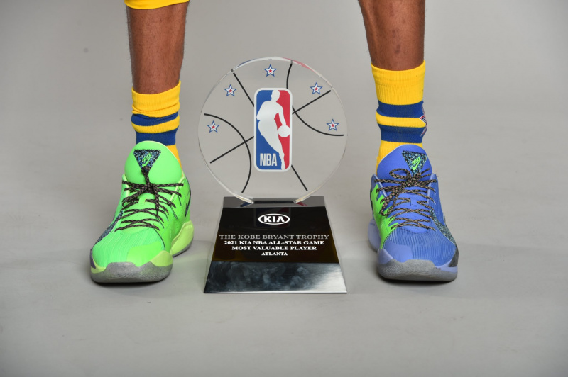 Фотоподборка лучших баскетбольных кроссовок с Матча всех звезд НБА 2021 года